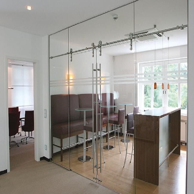 cua-kinh-cuong-luc-dep-3